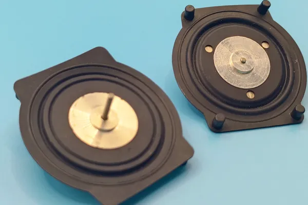 Manufacturer Mold Maker -Rubber or Silicone To Metal Bonding Mould|Rubber Metal Overmolding(Image1)