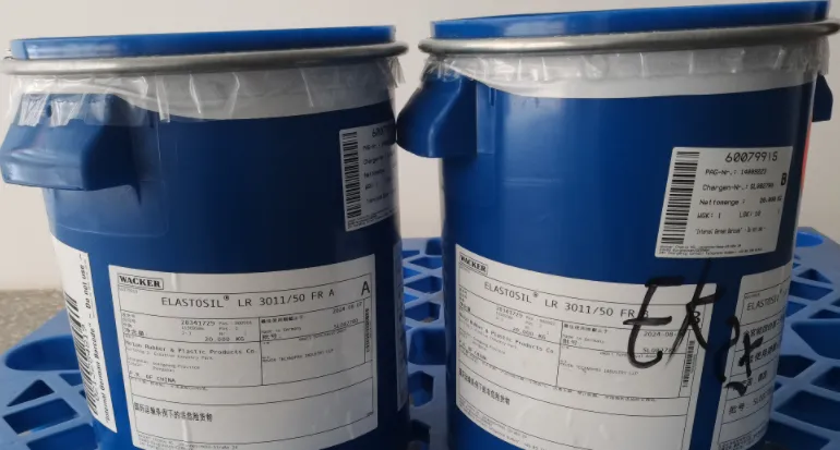 32-Cavity Flame Resistant LSR Mold for Sealing Connectors | UL94-V0 Certified | Fast 50-Day Delivery(Image2)